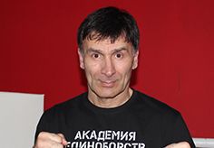 Эльдарханов Арсен