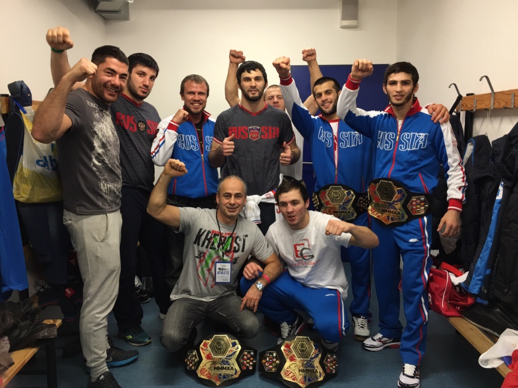 Бойцы "Крепости" стали чемпионами мира по ММА