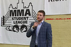 Боец FN Team Владимир Минеев принял участие в церемонии открытия турнира Студенческой лиги ММА 